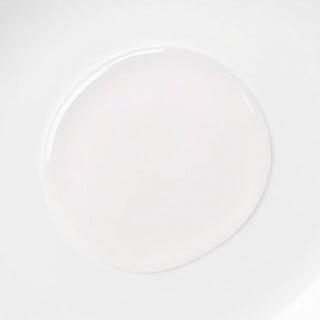 Brightening polish swatch close-up