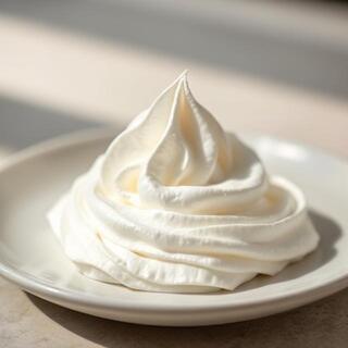 Airy cloud-like cream texture